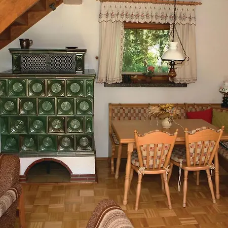 2 Bedroom Stunning In Lengenfeld-plohn * Pechtelsgrun